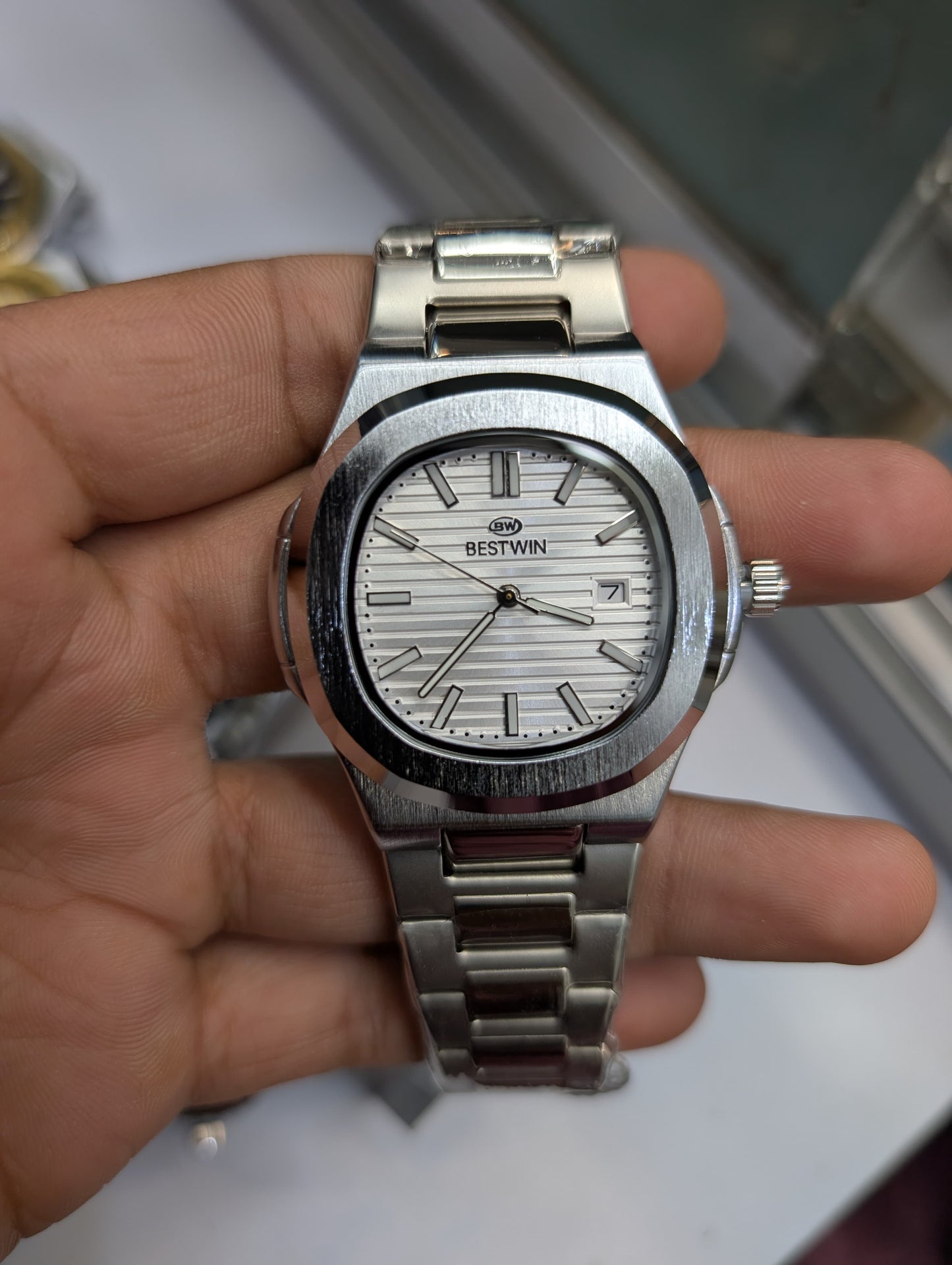 BESTWIN Horizon: Master Your Time, Own Your Style πβ¨