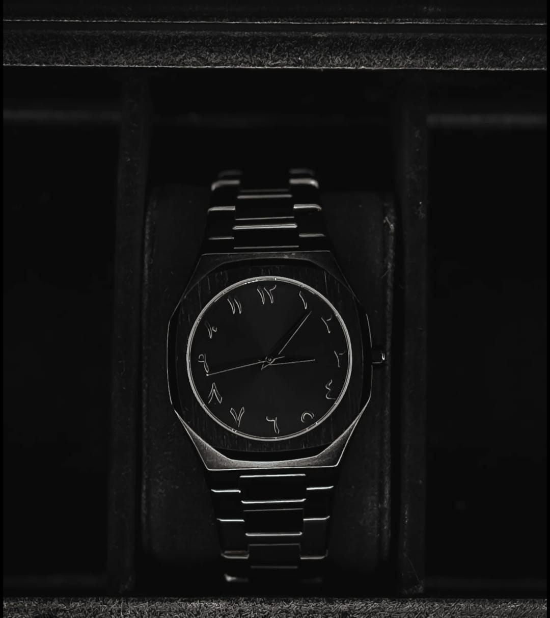Stainless Steel Aura – Redefining Arabic Timepieces